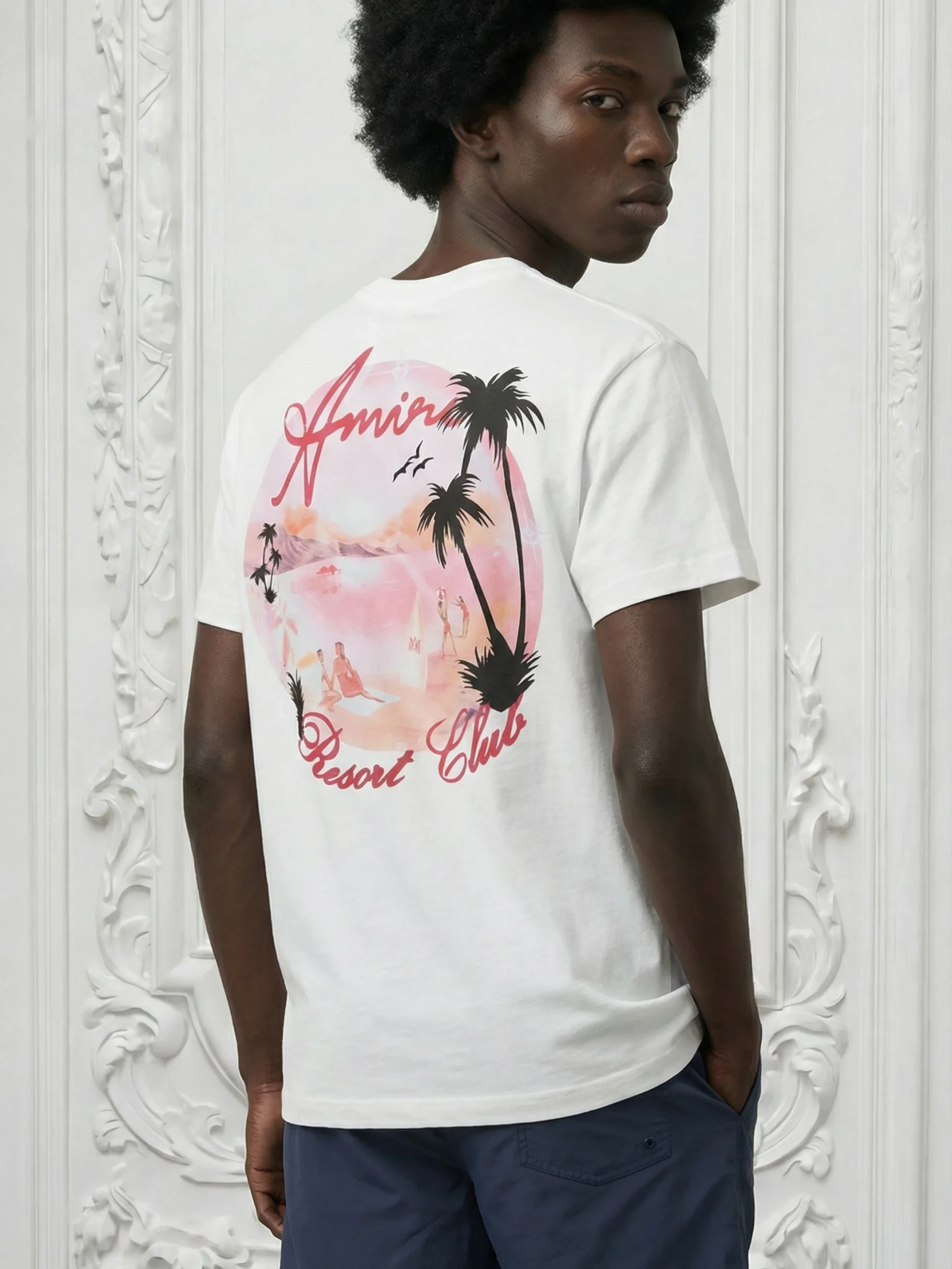 amirii-resort-club-inspire-man-white-tshirt-2-1.webp