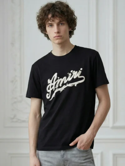 MIRI Men Tshirt