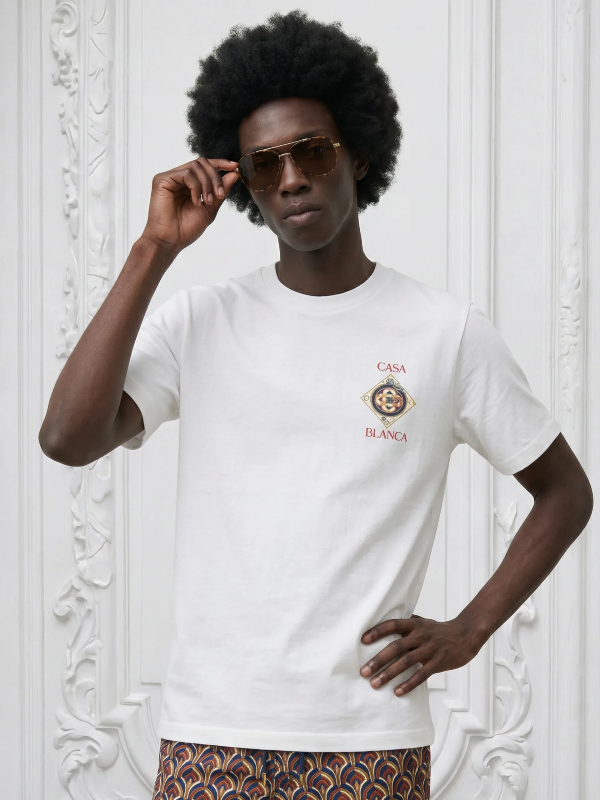 casablanka-diamond-patch-inspire-man-white-tshirt-3