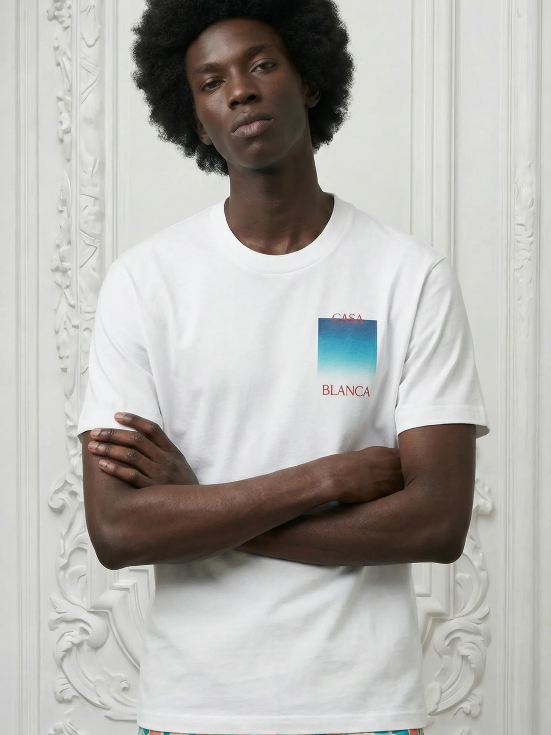casablanka-gradient-inspire-man-white-tshirt-5-1.webp