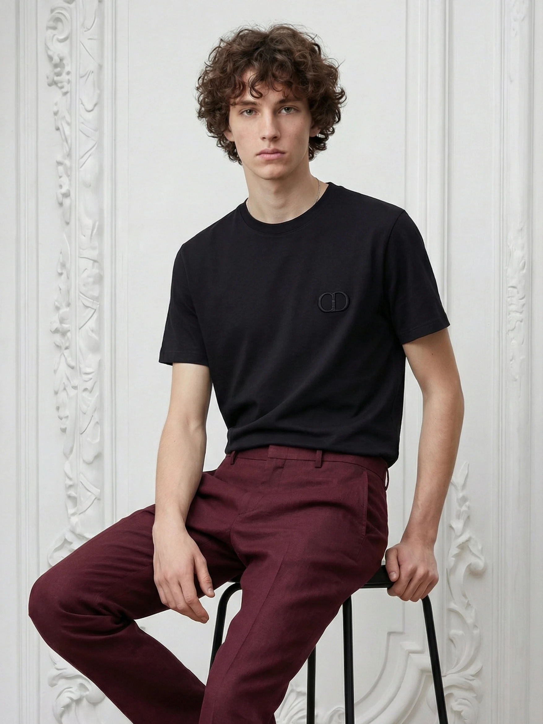 diorr-man-black-tshirt-2