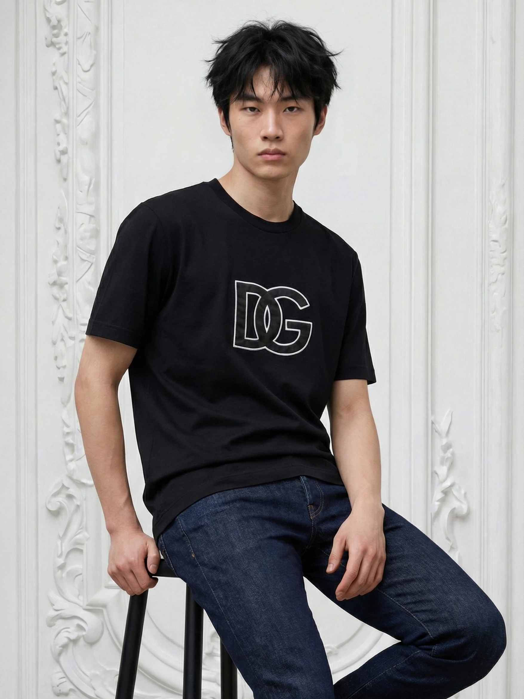 dolce-gabana-man-black-tshirt-6