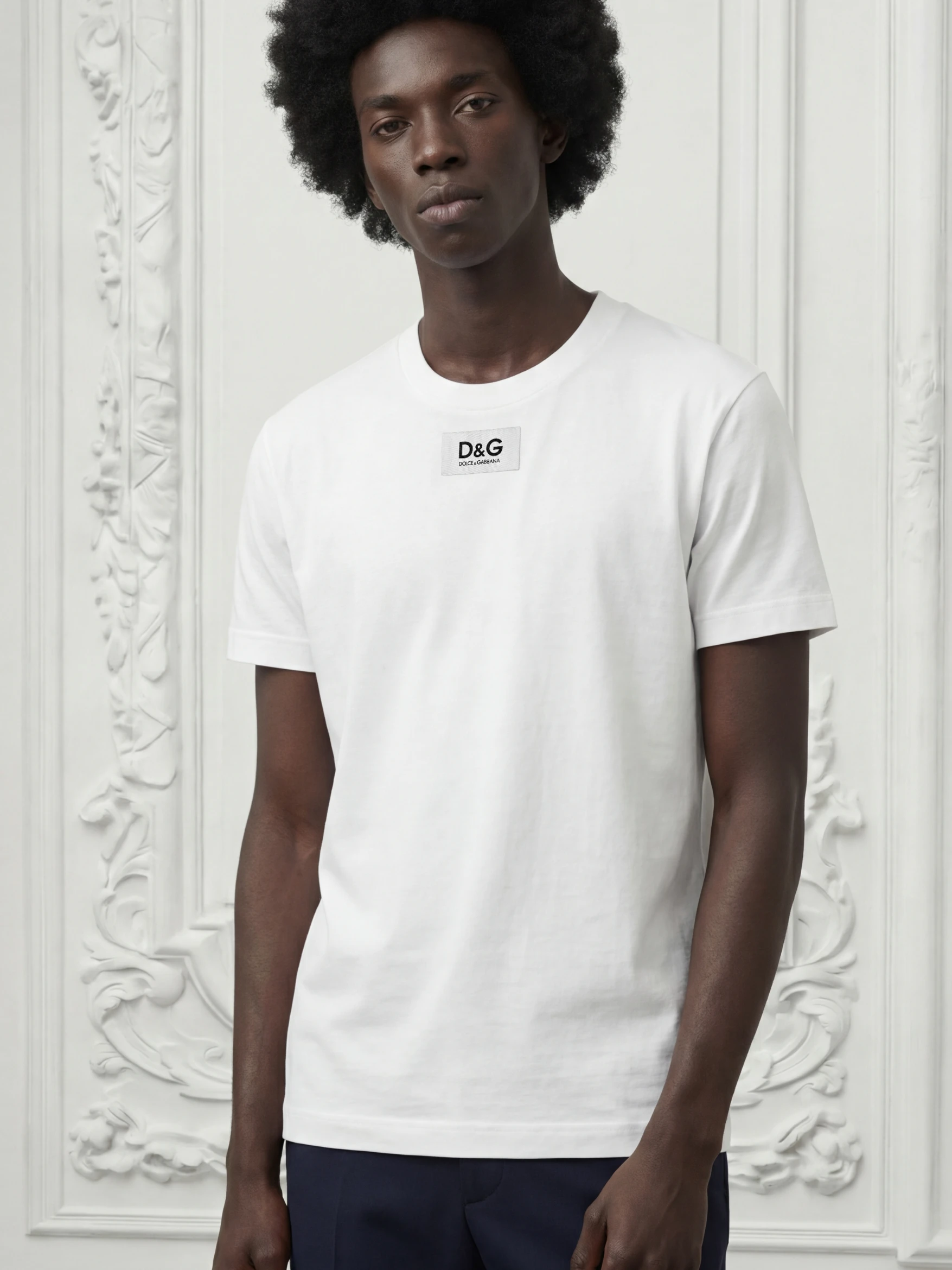 dolce-gabanna-man-white-tshirt-2