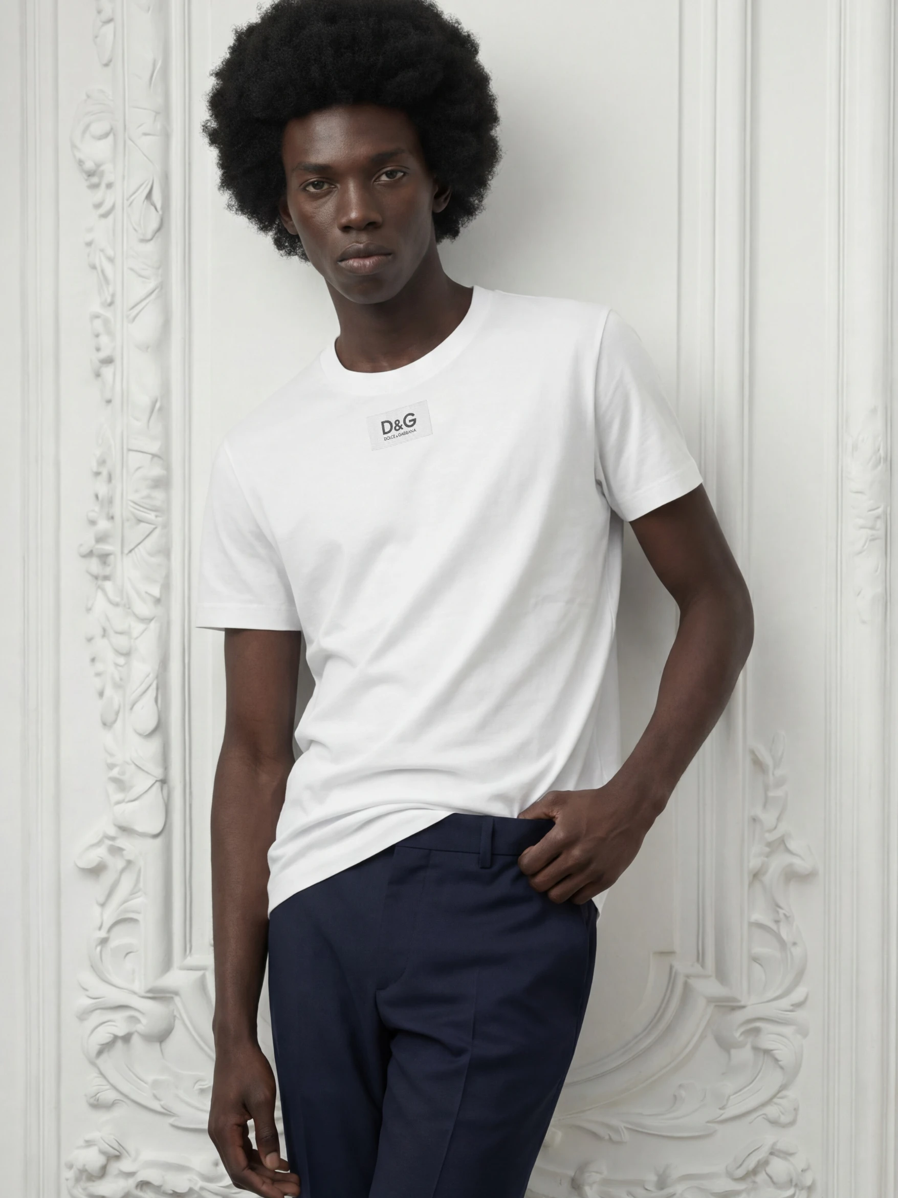 dolce-gabanna-man-white-tshirt-4