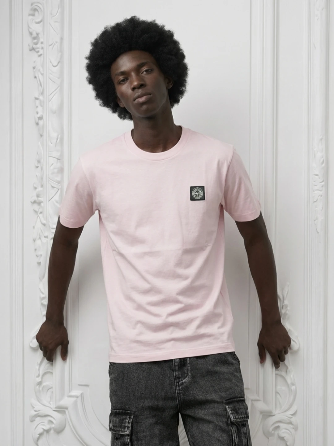 stone-island-compass-patch-inspire-man-pink-tshirt-2